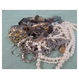 1 BAG W/JEWELRY
