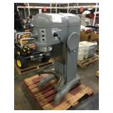 HOBART COMMERCIAL STAND MIXER