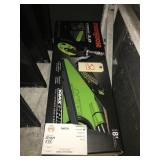 MONGOOSE SCOOTER & SKATEBOARD