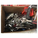 (1) BOX OF ASSORTED HAND TOOLS: