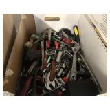 (1) BOX OF ASSORTED HAND TOOLS:
