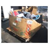 PALLET OF HOUSEHOLD ITEMS