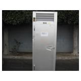 TRAULSEN COMMERCIAL REFRIGERATOR TRAULSEN COMMERCIAL REFRIGERATOR