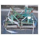 PALLET OF SCREW TYPE REEL STANDS