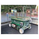 ELECTRIC PLATFORM SCISSOR LIFT ELECTRIC PLATFORM SCISSOR LIFT