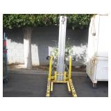 SUMNER MODEL 2118 LIFT