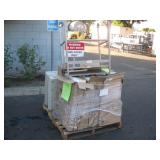 2 SKYLINE PORTABLE DISPLAYS & METAL LOCKERS