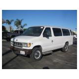 2001 FORD E-350