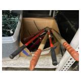 BOX OF ASSORTED HAND TOOLS