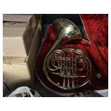 BUNDY FRENCH HORN WITH CASE