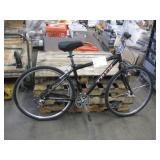 TREK MOUNTAIN BIKE