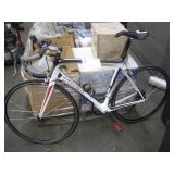 TREK CARBON FIBER ROAD BIKE