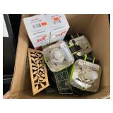 (1) BOX OF LIGHT BULBS, PHOTO-FLASH, CONTAINERS