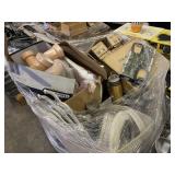 (1) PALLET OF LIGHT FIXTURES