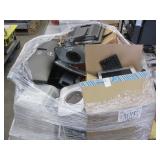 (1) PALLET OF ASSORTED MONITORS