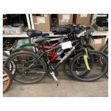 LOT WITH 3 ROAD BICYCLES