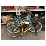LOT WITH 4 BICYCLES