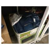 BOX OF WOMEN