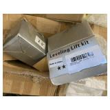 PALLET OF 2.5" LEVELING LIFT KITS