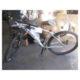 HARO FLIGHTLINE MOUNTAIN BIKE