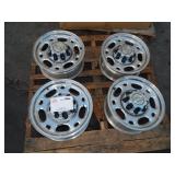 4 CHEVROLET RIMS