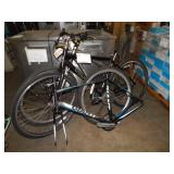 2 MOUNTAIN BIKES & GIANT BIKE FRAME