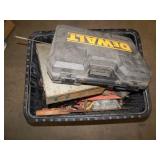 1 TOTE OF MISCELLANEOUS HAND TOOLS