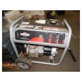 BRIGGS & STRATTON 5,000 WATT GENERATOR SET