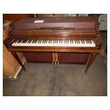 UPRIGHT PIANO