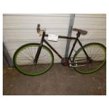 BLACK FIXIE BIKE