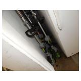 1 LOT OF WEED EATERS/WACKERS