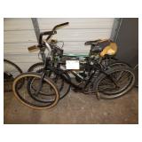 1 BEACH CRUISER & 2 MOUNTAIN BIKES