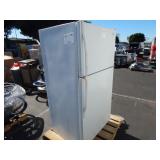 ROPER DOUBLE DOOR REFRIGERATOR