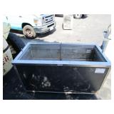 INDUSTRIAL UNKNOWN COOLER.