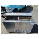 BECAE EQUIPMENT REFRIGERATOR UNKNOWN MODEL