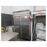FOSTER INDUSTRIAL 2 DR FREEZER