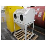 CYCLONE MANUFACTURING SANDBLASTER.