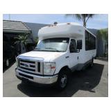 2010 FORD  E-450