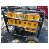 DEWALT DG6000 PORTABLE GENERATOR  6000 WATT 120/24