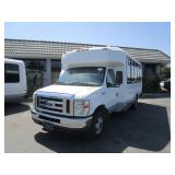 2008 FORD  E-450