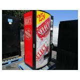 VENDO SODA VENDING MACHINE  MODEL 470442018 970623