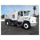 2000 FREIGHTLINER FL70
