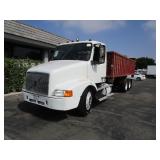 1999 VOLVO VNM64T