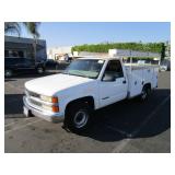 (DMV FEES) 1999 CHEVROLET 3500