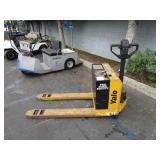 YALE PALLET JACK  MAX. CAPACITY 4000 LBS, MODEL NO