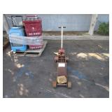 LOW PROFILE FLOOR JACK