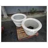 PALLET OF 2 LARGE PLANT POTS