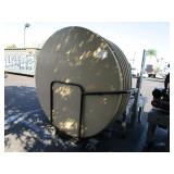 CART OF APPROXIMATELY 5 ROUND PLASTIC TABLES