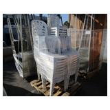 PALLET OF PLASTIC CHAIRS