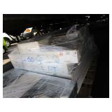 PALLET OF ASSORTED FLOORING 460 sq ft